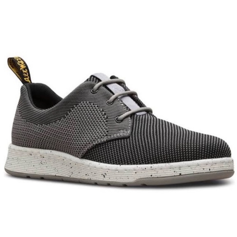 DR. MARTENS sneakers